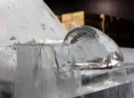 Фрагменты ледяного автомобиля фото-4