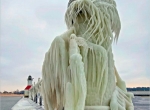 Маяки - ледяные статуи фото-8