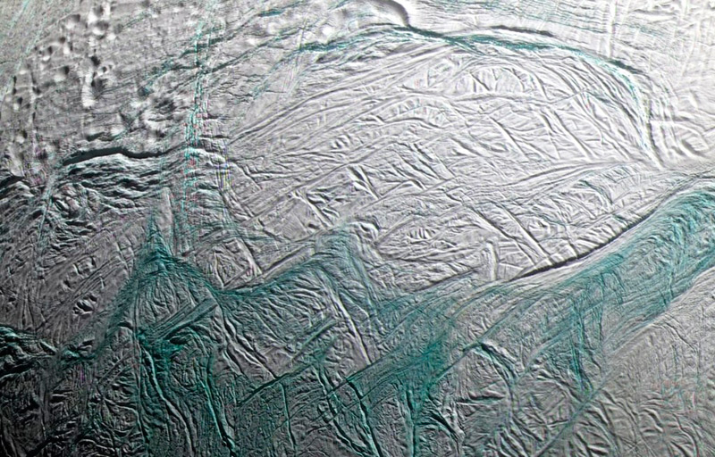 Илл.5. Фрагмент поверхности Энцелада