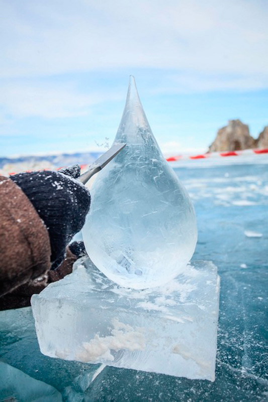 Ледяная капля - символ лабиринта 2015 года